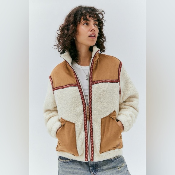 NWT UGG® Tasman Recycled Polyester Fleece Sherpa Jacket - Picture 1 of 16